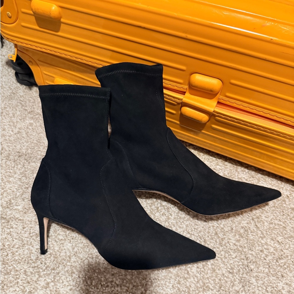 Stuart weitzman size 5, 5.5 new